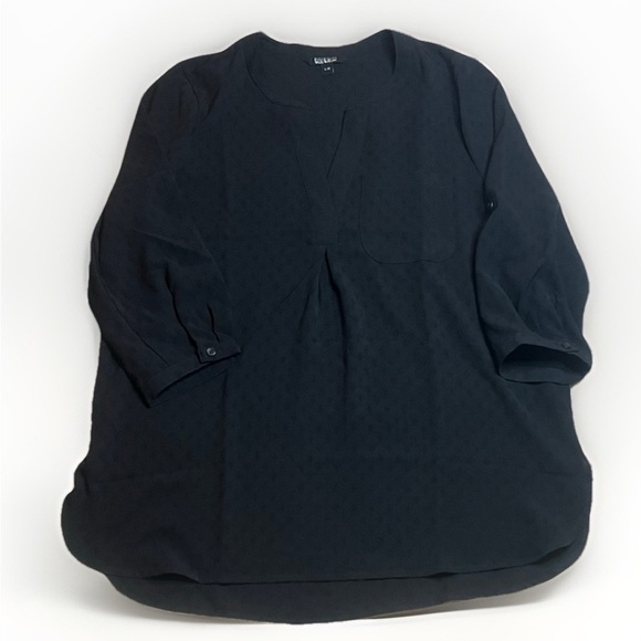 NWOT Elegant Black Women's Flowy Tunic Top with texture sz L - Picture 1 of 8